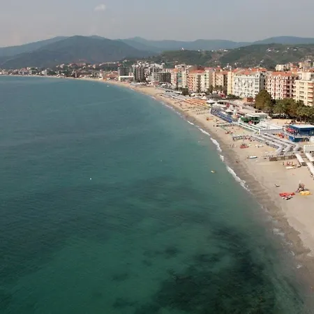 Roby House Apartament Savona